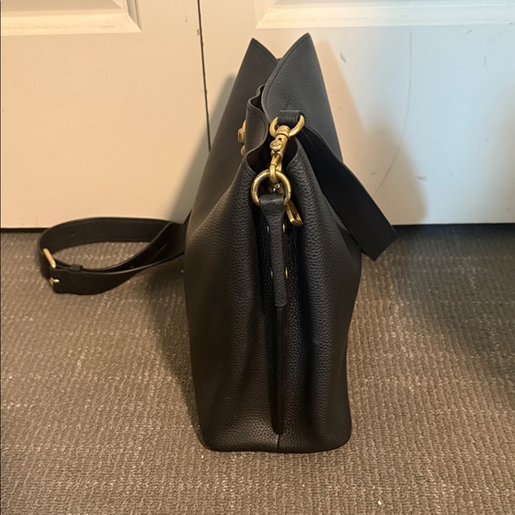 Coach Willow Black Leather Shoulder Bag - Picture 2 of 3